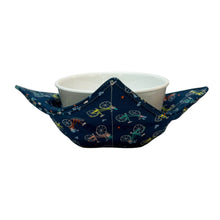Load image into Gallery viewer, Bicycles Microwave Bowl Cozy