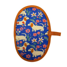 Load image into Gallery viewer, Pemberley Pups Mini Pincher Mitt