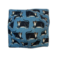 Load image into Gallery viewer, Midnight Meow Microwave Bowl Cozy