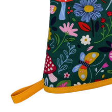 Load image into Gallery viewer, Floral Mushroom Oven Mitt