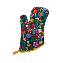 Load image into Gallery viewer, Floral Mushroom Oven Mitt