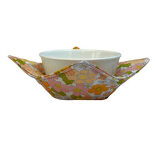 Load image into Gallery viewer, Vintage Wildflowers Microwave Bowl Cozy