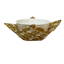 Load image into Gallery viewer, Gold Owls Microwave Bowl Cozy