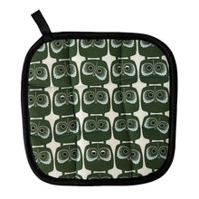 Load image into Gallery viewer, Green Owls Pot Holder