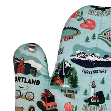 Load image into Gallery viewer, Oregon Love Oven Mitt