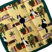 Load image into Gallery viewer, Cat Tales Pot holder