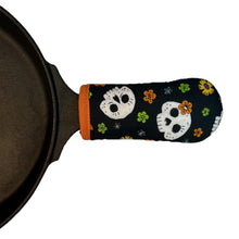 Load image into Gallery viewer, Skulls in Bloom Cast Iron Skillet Mitt