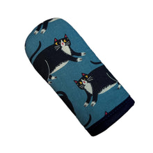 Load image into Gallery viewer, Midnight Meow Cast Iron Handle Mitt