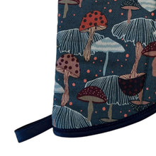 Load image into Gallery viewer, Mystic Mushrooms Oven Mitt