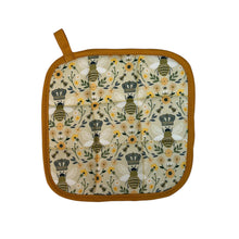 Load image into Gallery viewer, Queen Bee Pot Holder