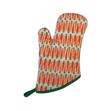 Load image into Gallery viewer, Carrots Oven Mitt