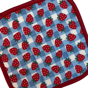 Strawberry Gingham Pot Holder