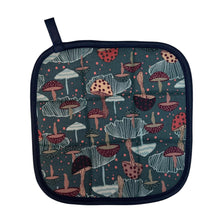 Load image into Gallery viewer, Mystic Mushrooms Pot Holder