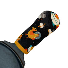 Load image into Gallery viewer, Chicken Galaxy Cast Iron Skillet Mitt