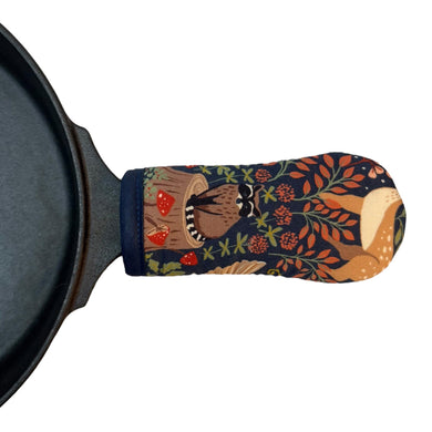 Forest Friends Cast Iron Skillet Mitt