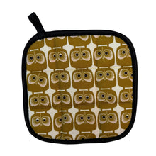 Load image into Gallery viewer, Gold Owls Pot Holder