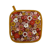 Load image into Gallery viewer, 70&#39;s Sunburst Pot Holder