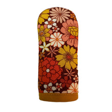 Load image into Gallery viewer, 70&#39;s Sunburst Cast Iron Handle Mitt