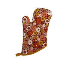 Load image into Gallery viewer, 70&#39;s Sunburst Oven Mitt