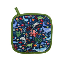 Load image into Gallery viewer, Undersea Adventure Pot Holder