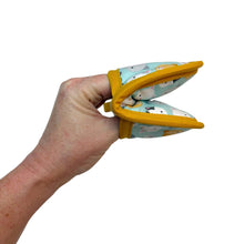 Load image into Gallery viewer, Kitty Crew Mini Pincher Mitt