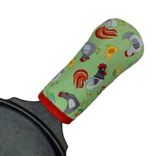 Load image into Gallery viewer, Chicken Coop Cast Iron Skillet Mitt