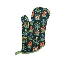 Load image into Gallery viewer, Botanical Blooms Oven Mitt