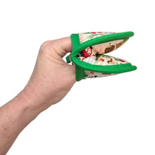 Load image into Gallery viewer, Farm Life Mini Pincher Mitt