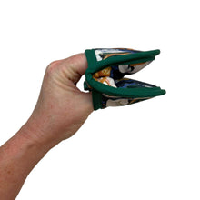 Load image into Gallery viewer, Dapper Animals Mini Pincher Mitt