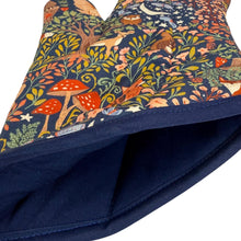 Load image into Gallery viewer, Forest Friends Oven Mitt