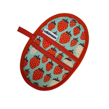 Load image into Gallery viewer, Strawberries Mini Pincher Mitt
