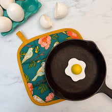 Load image into Gallery viewer, Birds of a Feather Pot Holder