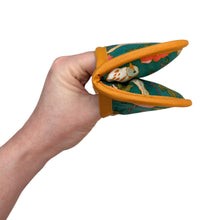 Load image into Gallery viewer, Birds of a Feather Mini Pincher Mitt