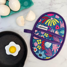 Load image into Gallery viewer, Super Bloom Mini Pincher Mitt