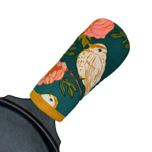 Load image into Gallery viewer, Birds of a Feather Cast Iron Handle Mitt