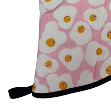 Load image into Gallery viewer, Fried Eggs Oven Mitt