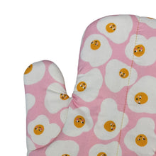 Load image into Gallery viewer, Fried Eggs Oven Mitt
