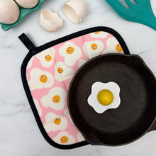 Load image into Gallery viewer, Fried Egg Pot Holder