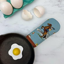 Load image into Gallery viewer, Cowgirl Rides On Cast Iron Handle Mitt
