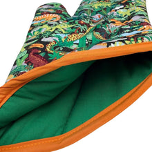 Load image into Gallery viewer, Dinosaurs Oven Mitt