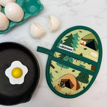 Load image into Gallery viewer, Camp Life Mini Pincher Mitt