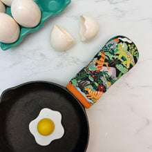 Load image into Gallery viewer, Dinosaurs Cast Iron Handle Mitt
