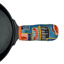 Load image into Gallery viewer, Sardines Cast Iron Handle Mitt