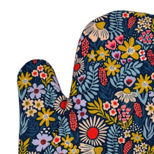 Load image into Gallery viewer, Petals in the Sun Oven Mitt
