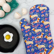 Load image into Gallery viewer, Pemberley Pups Oven Mitt