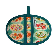 Load image into Gallery viewer, Flower Medallions Mini Pincher Mitt