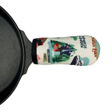 Load image into Gallery viewer, Oregon Love Cast Iron Handle Mitt