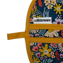Load image into Gallery viewer, Petals in the Sun Mini Pincher Mitt
