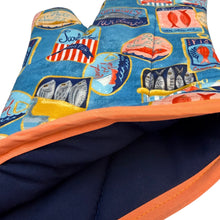 Load image into Gallery viewer, Sardines Oven Mitt