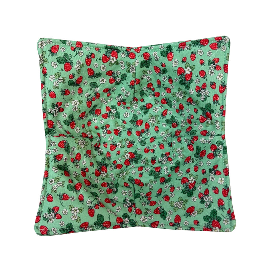 Strawberry Patch Microwave Bowl Cozy